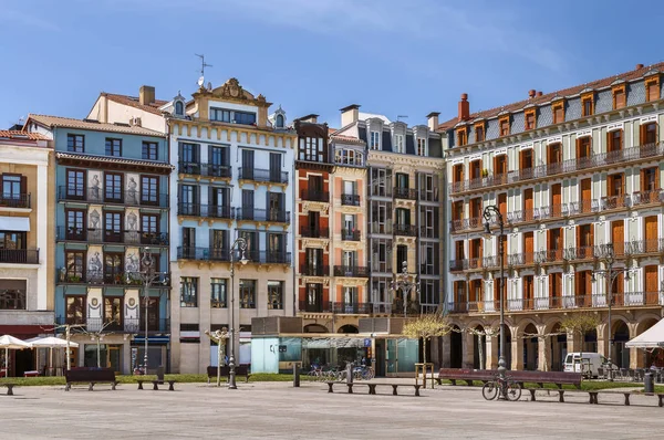 城堡广场 Plaza Del Castillo 是西班牙纳瓦拉潘普洛纳的主要广场 — 图库照片