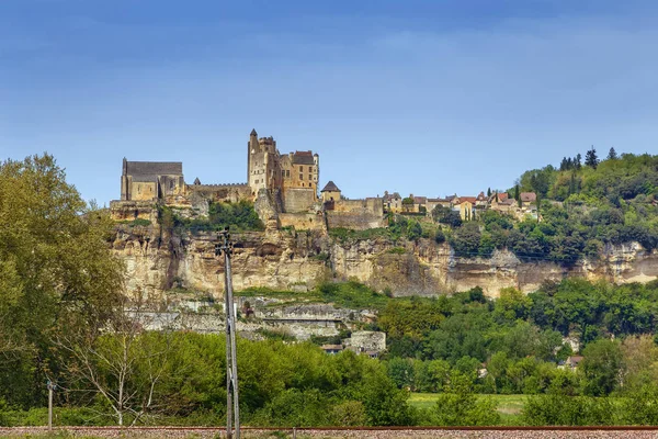 Widok Zamek Beynac Szczycie Klifu Departamencie Dordogne Francja — Zdjęcie stockowe