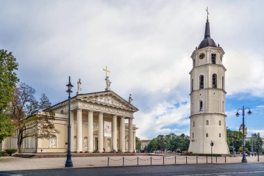 Litvanya, Vilnius 'taki St. Stanislaus Katedrali ve St. Ladislaus Bazilikası