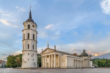 Litvanya, Vilnius 'taki St. Stanislaus Katedrali ve St. Ladislaus Bazilikası