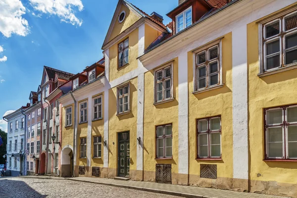 Ulica Zabytkowymi Domami Starym Mieście Tallinie Estonia — Zdjęcie stockowe