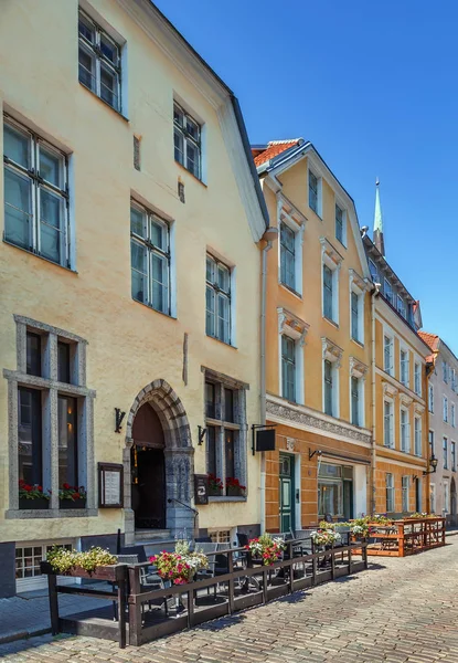 Rua Com Casas Históricas Tallinn Cidade Velha Estónia — Fotografia de Stock