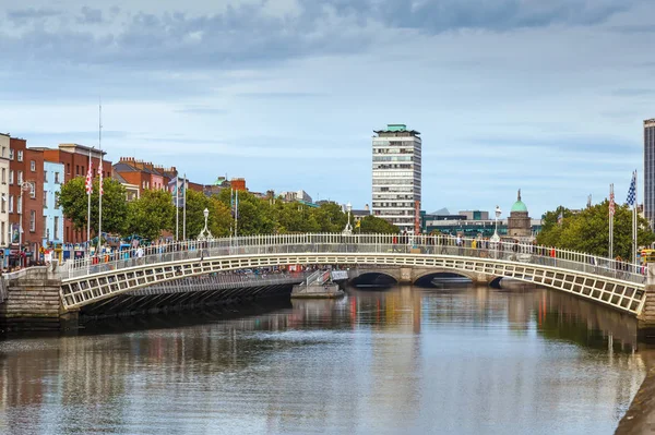 Liffey river, Dublin, Irlanda — Fotografia de Stock