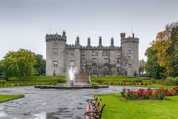 Kilkenny castle, İngiltere