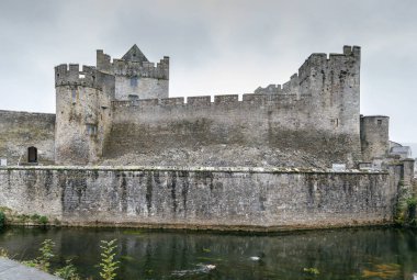 Cahir Castle, İngiltere