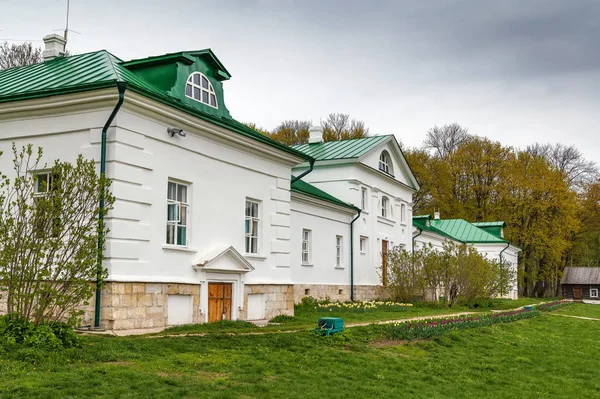 Casa Volkonskiy en Yasnaya Polyana, Rusia —  Fotos de Stock