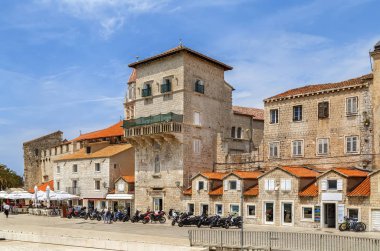 Dolgu, Trogir, Hırvatistan evler