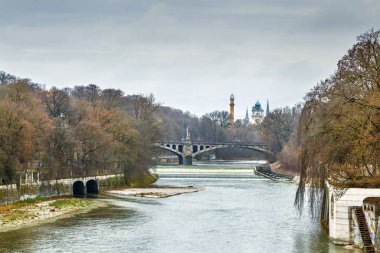 Isar Nehri, Münih, Almanya