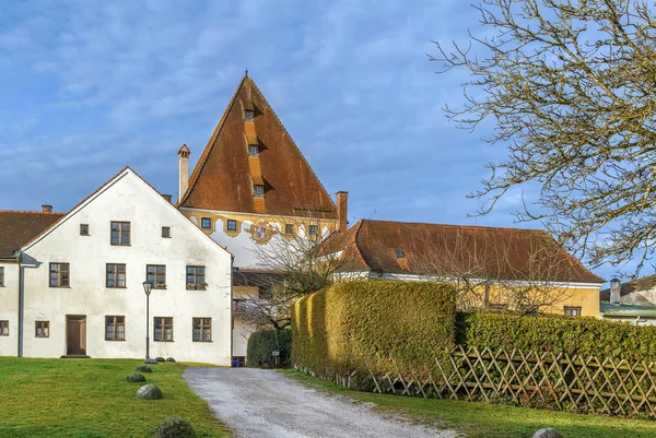 Antiguo edificio de oficinas de impuestos en el Castillo de Burghausen, Alemania —  Fotos de Stock