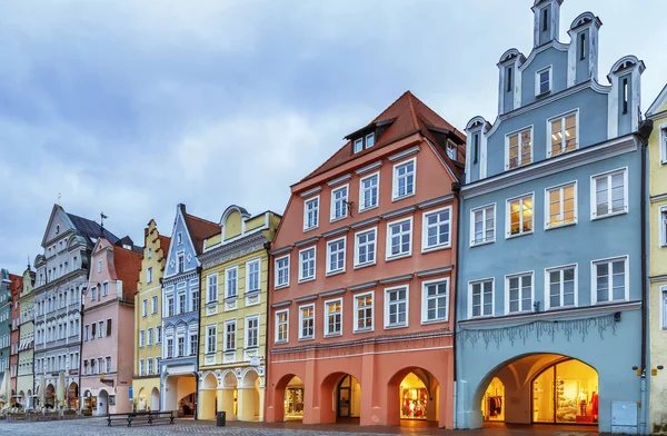 Altstadt utca itt Landshut, Németország — Stock Fotó