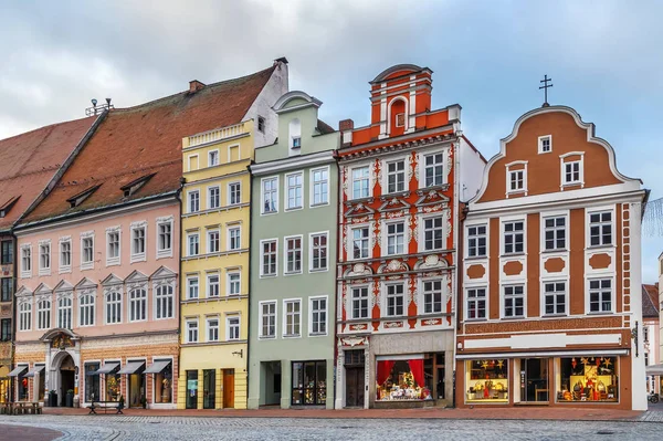 Altstadt-straat in Landshut, Duitsland — Stockfoto