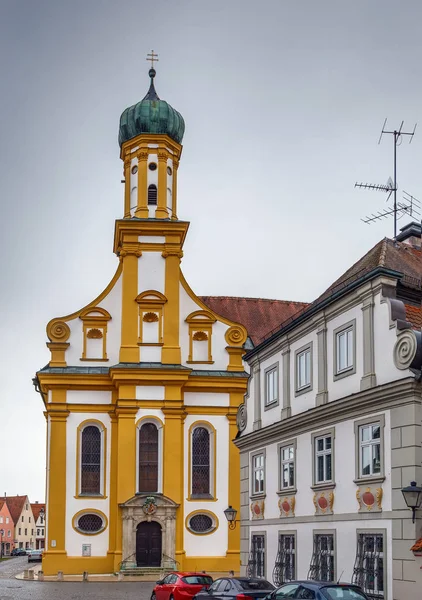 Studienkirche of St. Ursula, Neuburg an der Donau, Tyskland — Stockfoto