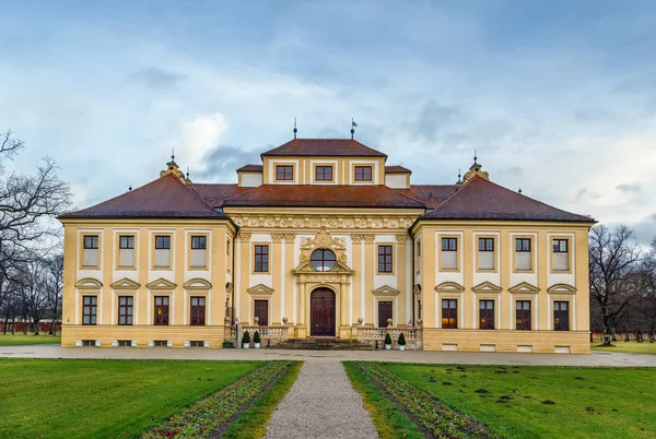 Lustheim Palace, Saksa — kuvapankkivalokuva