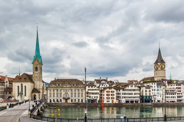 Vue Rivière Limmat Avec Église Fraumunster Peter Zurich Suisse — Photo