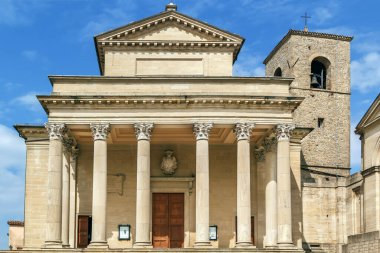  Bazilika di San Marino, San Marino şehrinin ana Katolik kilisesidir.