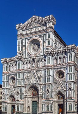 Cattedrale di Santa Maria del Fiore (Çiçekli Aziz Mary Katedrali) İtalya 'nın Floransa şehrinin ana kilisesidir. Ön cephe