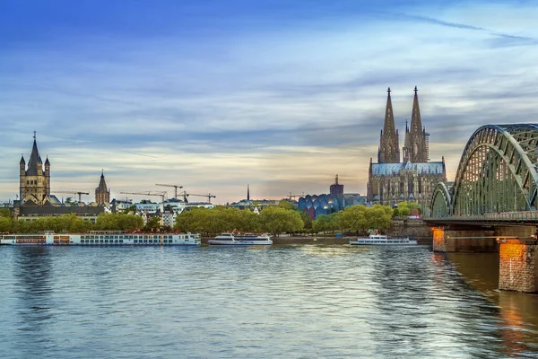Vue Centre Historique Cologne Avec Pont Hohenzollern Depuis Rivière Rhin — Photo