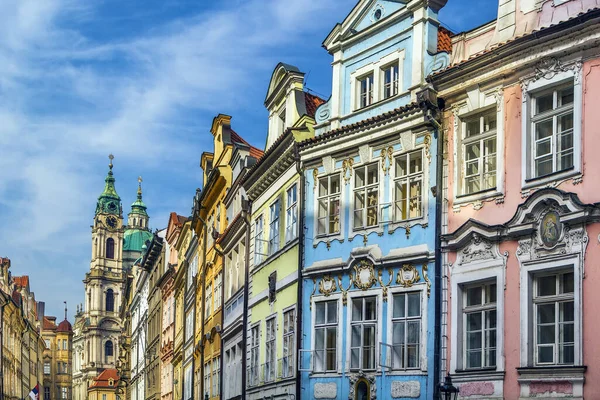 Mostecka Street Prag Med Historiska Hus Tjeckien — Stockfoto