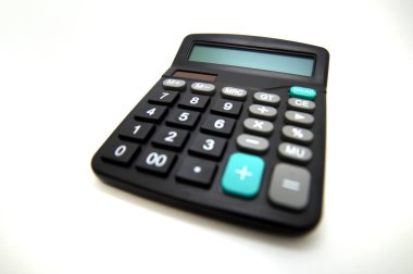 Dijital hesaplamak beyaz arka planda