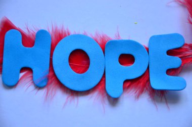 soyut renkli arkaplan için umut kelimesi