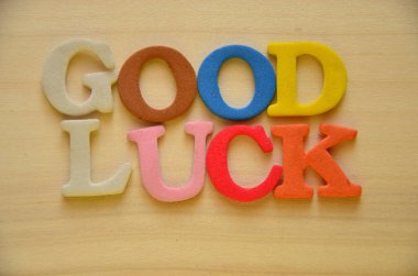 Şans, renkli arka planda bir söz