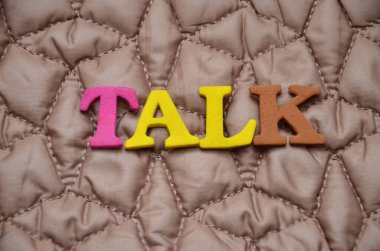 kelime konuşmak bir soyut renkli arka plan üzerinde