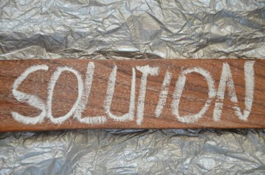 Tahtadan yapılma bir çözüm yok.