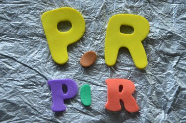 Tahta masada söz hakkı.