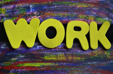 Siyah soyut arkaplan üzerinde kelime çalışması