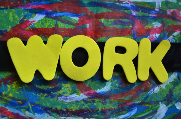 Soyut kelimeler üzerinde çok çalış