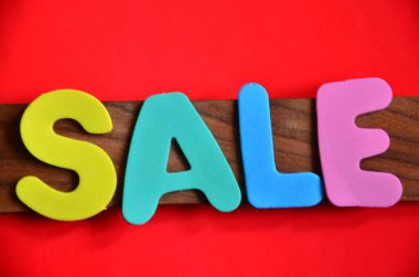 Soyut bir arkaplanda kelime satışı