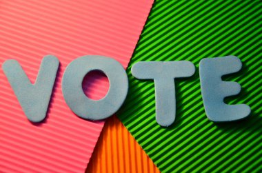 Renkli harfler üzerine oy metni