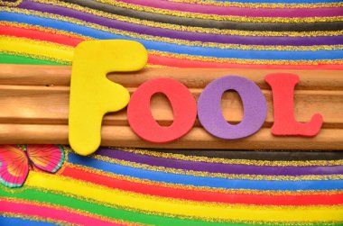 Renkli bir arkaplanda soyut sözcük salağı