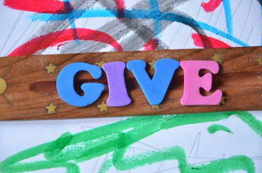 Tahta arka planda bir kelime söyle.