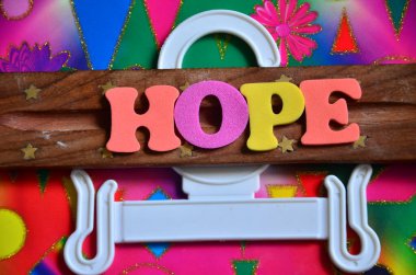 Sözcük umudu soyut üzerinde renkli