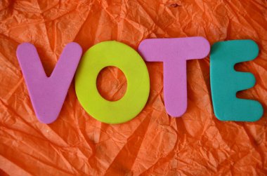 soyut renkli arkaplan için oylama kelimesi