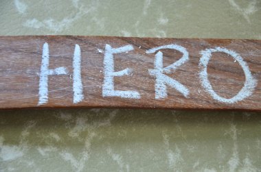 Beyaz arka planda ahşap kelime 