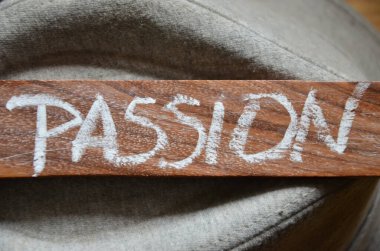 kelime aşk soyut üzerinde