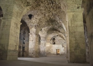 Hırvatistan, Split - Haziran 2018: Split Roma İmparator Diocletian Palace Catacombs. Bir filme konum olarak Oyun tahtlar Tv dizisi için kullanılan