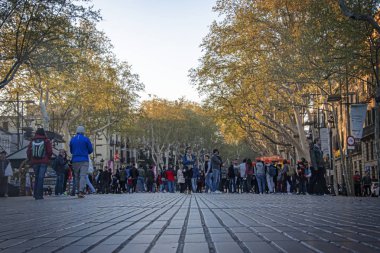 La Rambla üzerinde ana geçit