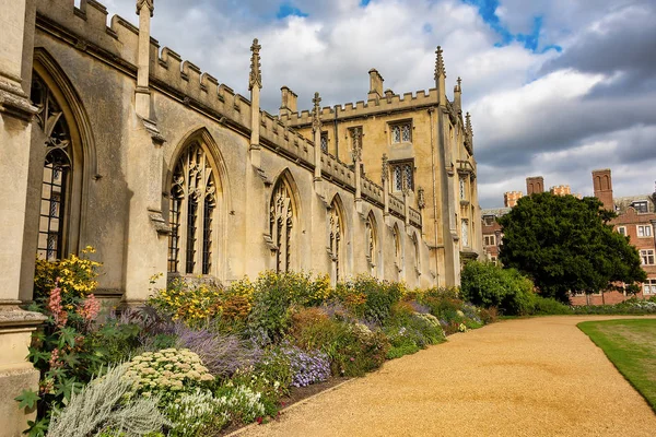 St John's College, nuova corte e giardino — Foto Stock