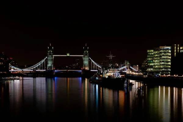 London Jan 2020 Night Time Cityscape Featuring Hms Belfast Floating — Stock Photo, Image