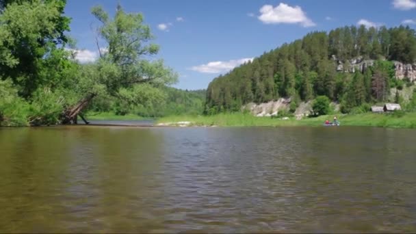 Катамарани Гірській Річці — стокове відео