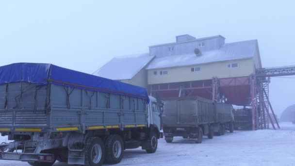 Gabona Lift Téli Időszakban Lövés — Stock videók