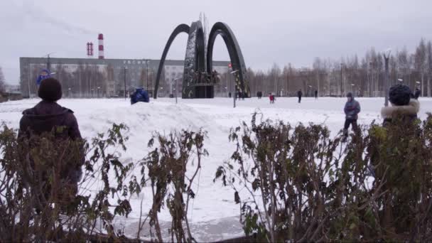 Surgut Emlékmű Munkavállalók Olaj — Stock videók