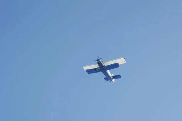 Flugzeug Antonov Flug — Stockfoto