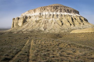 Mount Sherkala gün batımı ışık.