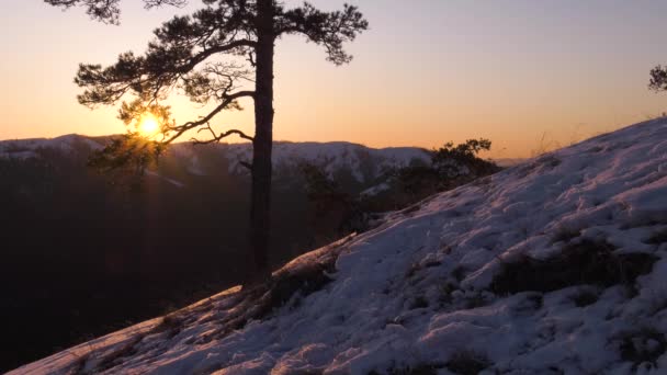 Kışın Ural Dağları Günbatımı — Stok video