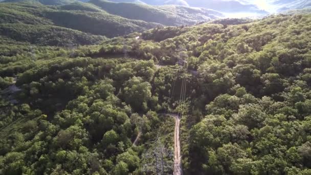 Hoogspanningslijn Nok Van Kaukasische Bergen Voortzetting — Stockvideo