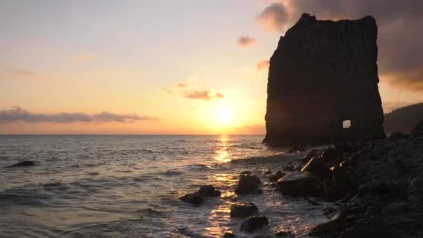Mar Negro Pôr Sol Monumento Natureza Vela Rock Parus Rock — Vídeo de Stock